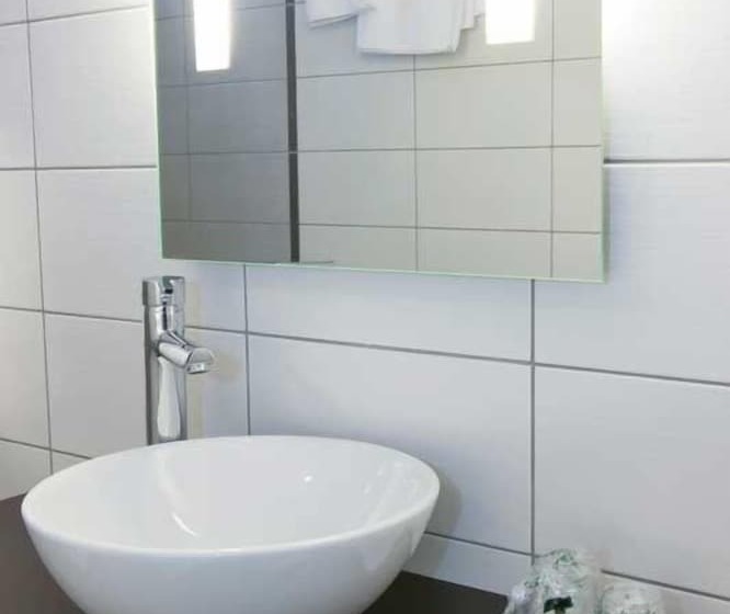 Номер Дюплекс, Hôtel Restaurant La Charrue