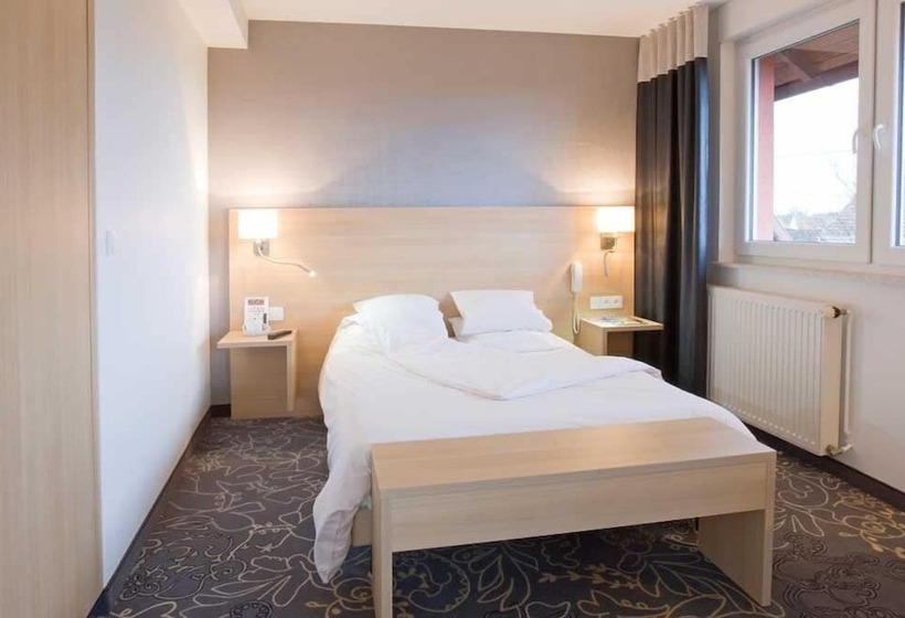 Номер Дюплекс, Hôtel Restaurant La Charrue