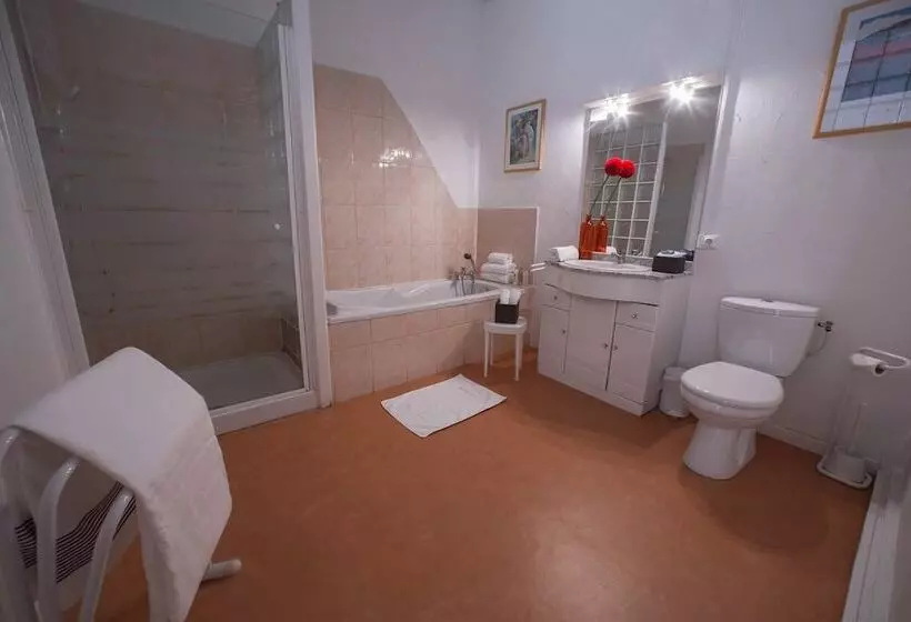 コンフォートルーム, Hôtel Thermal