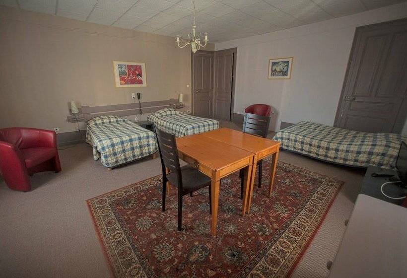 Четырехместный Номер Стандарт, Hôtel Thermal