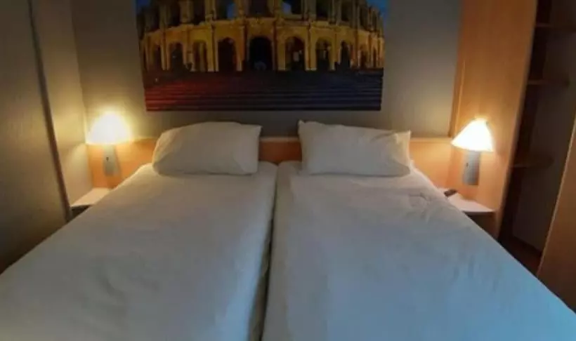 اتاق استاندارد, Ibis Arles