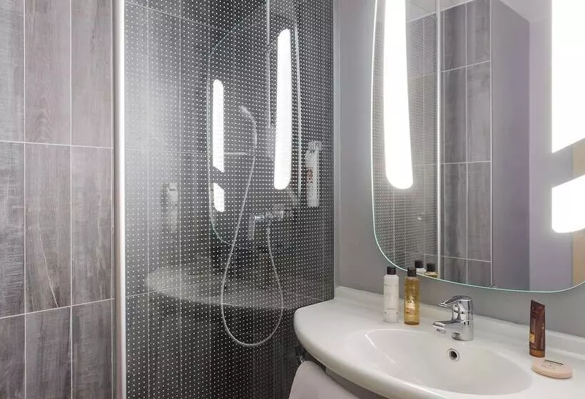 StandaardKamer, Ibis Bourges Centre