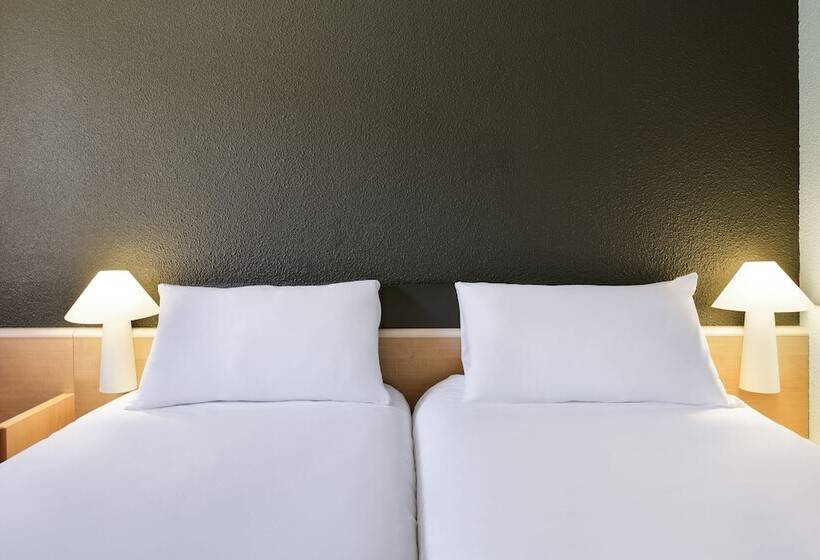 غرفة قياسية, Ibis Nemours