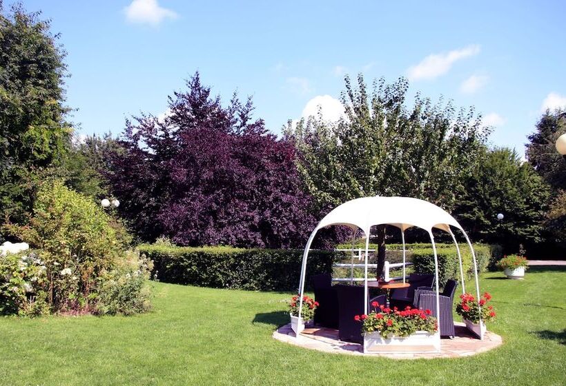 חדר סופריור, La Berteliere, The Originals Relais