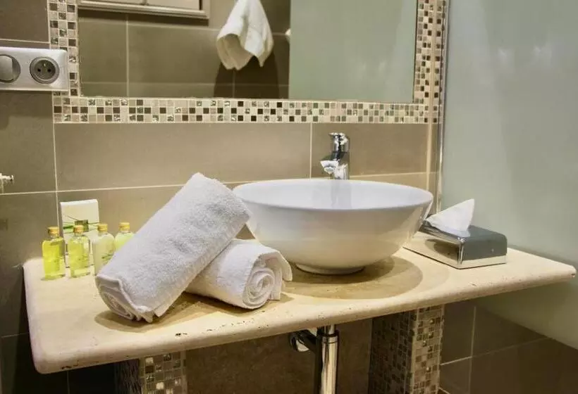 Comfort-huone, La Petite Auberge