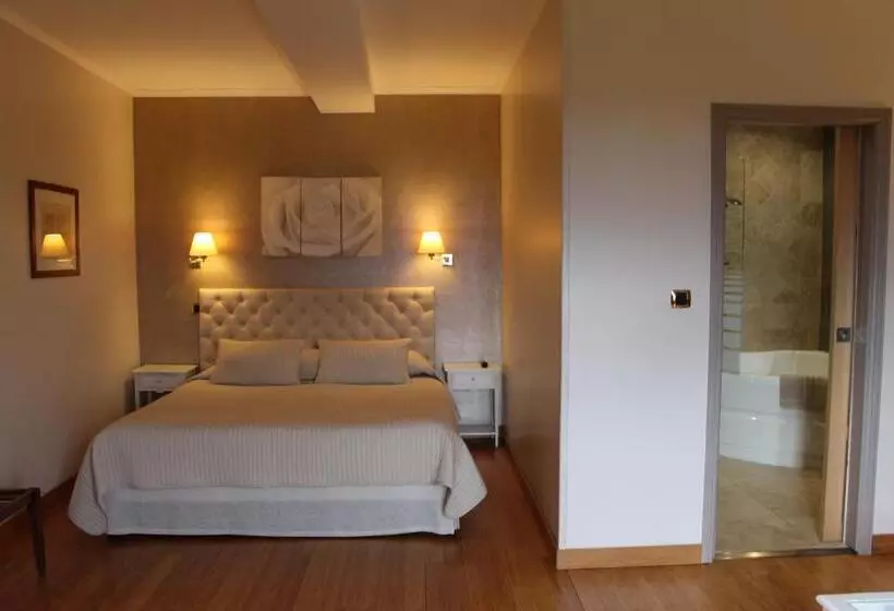 Juniorsviitti, La Petite Auberge