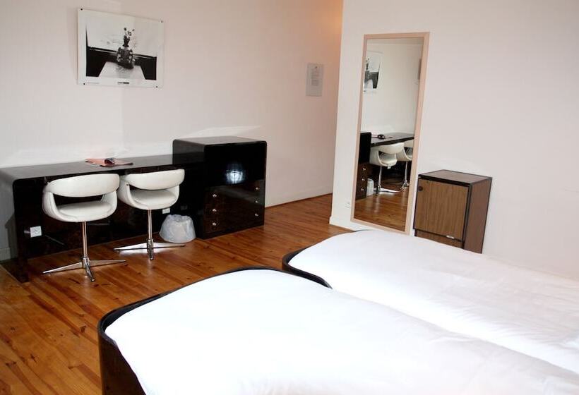 חדר סטנדרט, Logis Hotel Restaurant Des Voyageurs