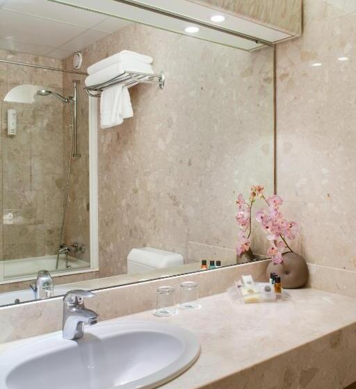 クラシックルーム, Mercure Parisvelizy