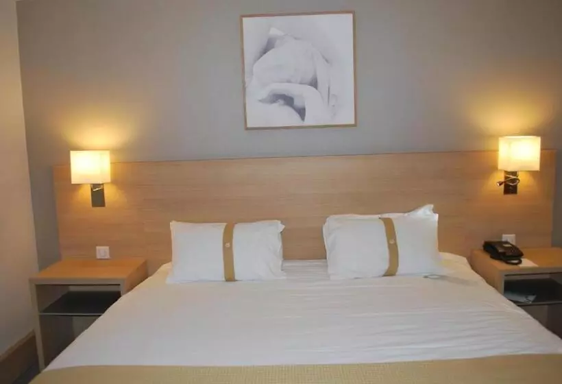 クラシックルーム, Mercure Parisvelizy