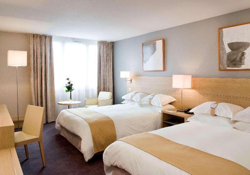 スーペリアールーム, Mercure Parisvelizy