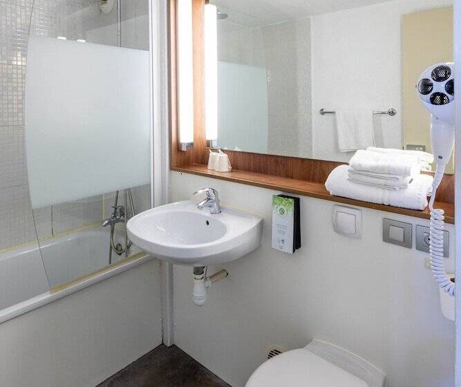 اتاق استاندارد, Noemys Arles