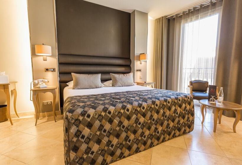 اتاق اجرایی, Plaza Madeleine & Spa