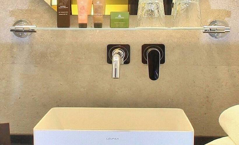 اتاق اجرایی, Plaza Madeleine & Spa