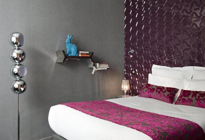 基本间, Rohan, Centre Cathédrale