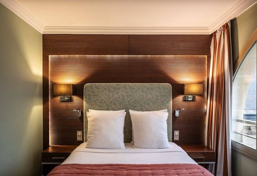 Classic Room, Royal Garden Champs Elysees
