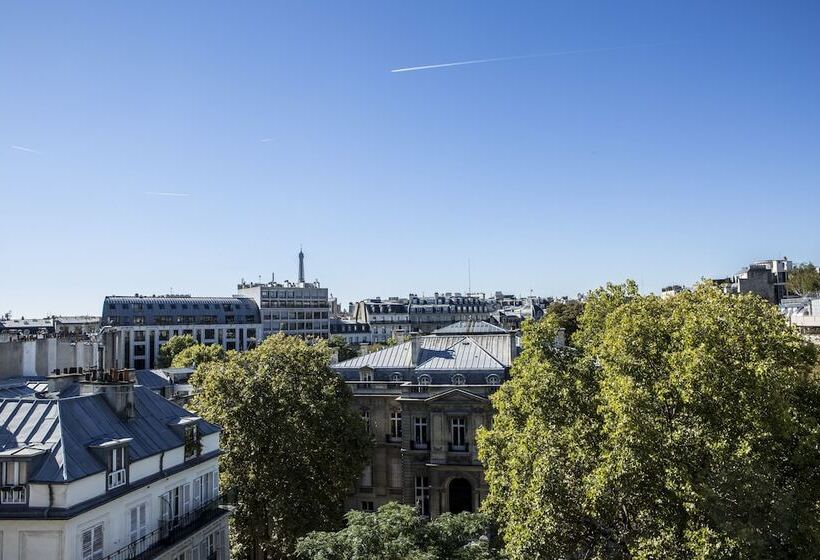 Junior Suite City View, Royal Garden Champs Elysees