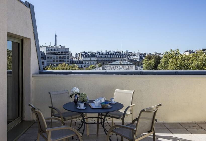 Junior Suite City View, Royal Garden Champs Elysees