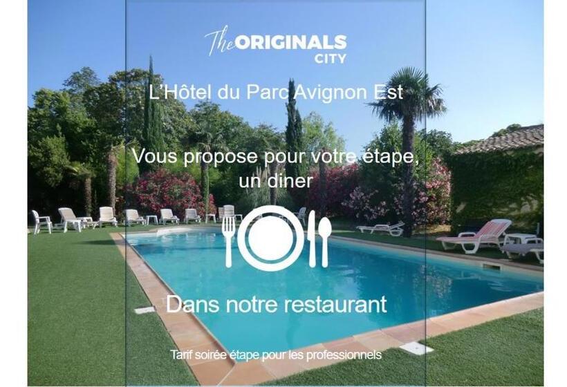חדר פרסטיז' לשלושה, Hôtel Du Parc, Avignon Est, The Originals City