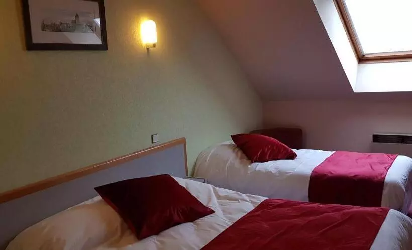 スーペリアトリプルルーム, Inter Hotel Salers Le Gerfaut