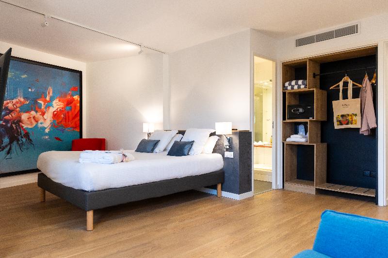 جناح جونيور, Le Drip S