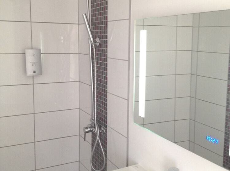 컴포트 룸, Cit Hotel Le Mirage