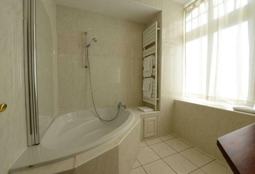 ファミリールーム, De L Europe Basel Mulhouse Airport