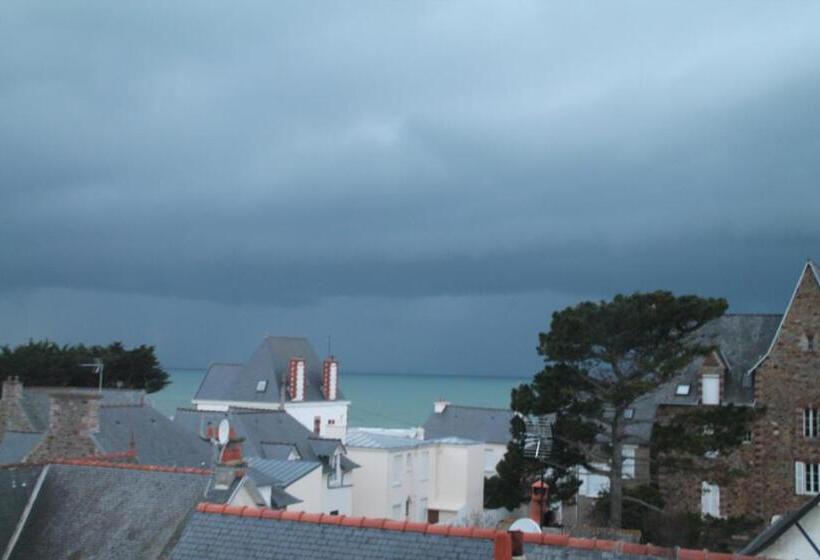 اتاق استاندارد با تخت بزرگ, Hôtel De La Mer