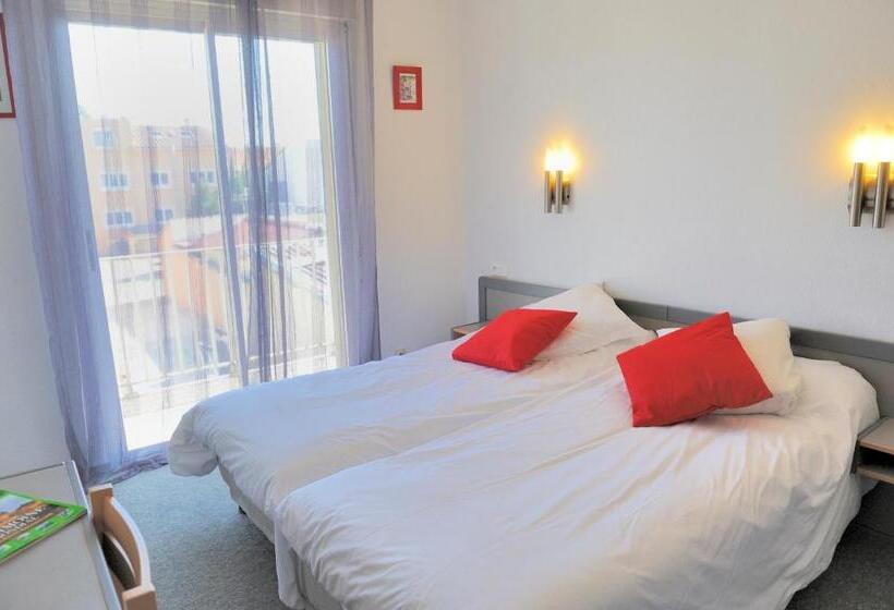 Comfort room with balcony, Hôtel Les Mimosas