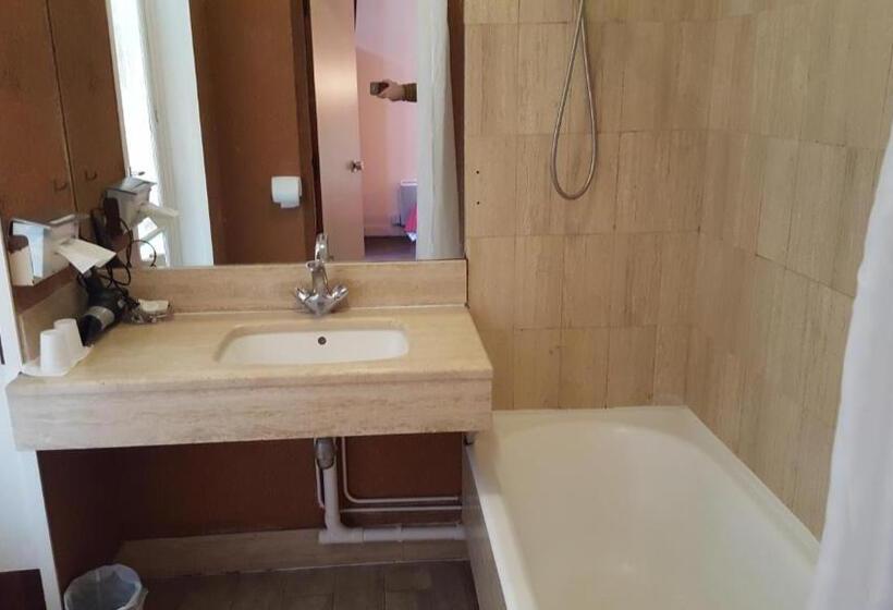 اتاق استاندارد یک نفره, Hôtel Média