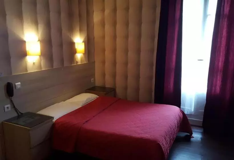 スタンダードトリプルルーム, Hôtel Média