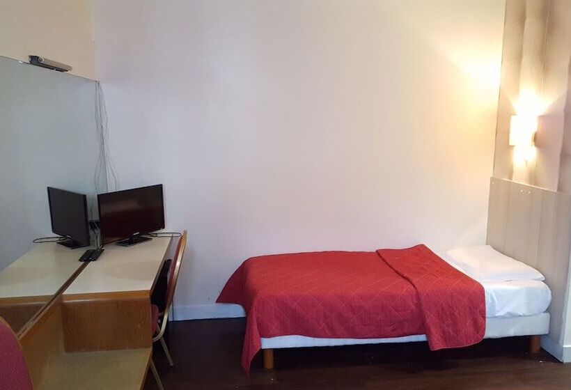 اتاق استاندارد سه نفره, Hôtel Média