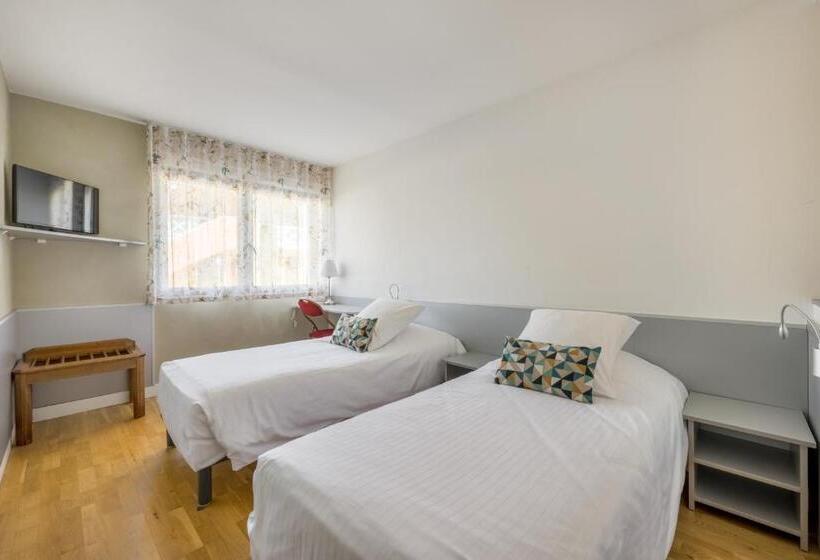 غرفة قياسية, Hôtel Newport