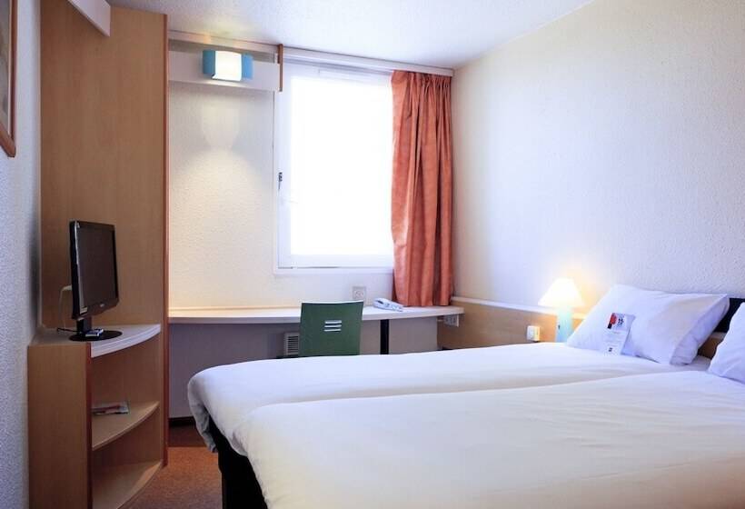 Номер Стандарт, Ibis Lyon Est Bron