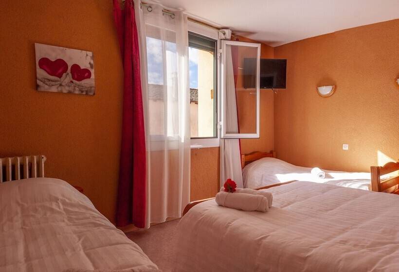 4인용 스탠다드 룸, Le Catalan   Hôtel Et Appartements