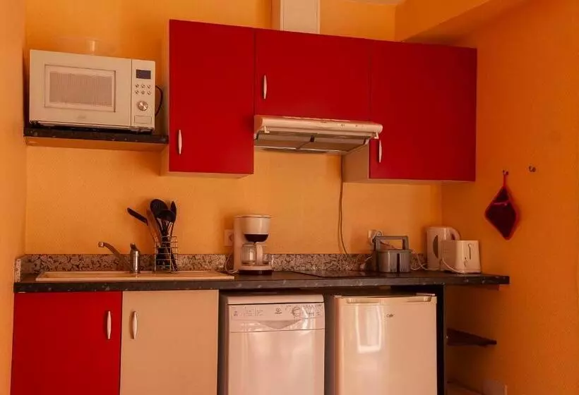 Standard-studio, Le Catalan Hôtel Et Appartements