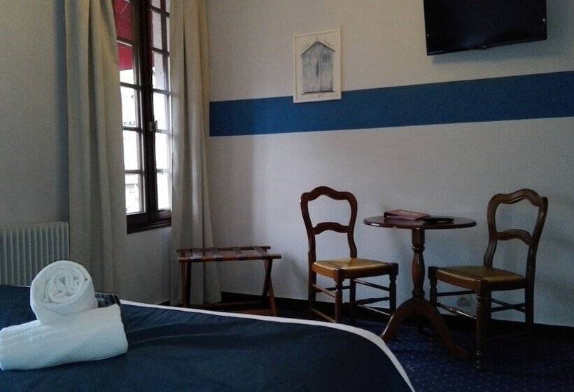 Номер Стандарт, Le Chantilly