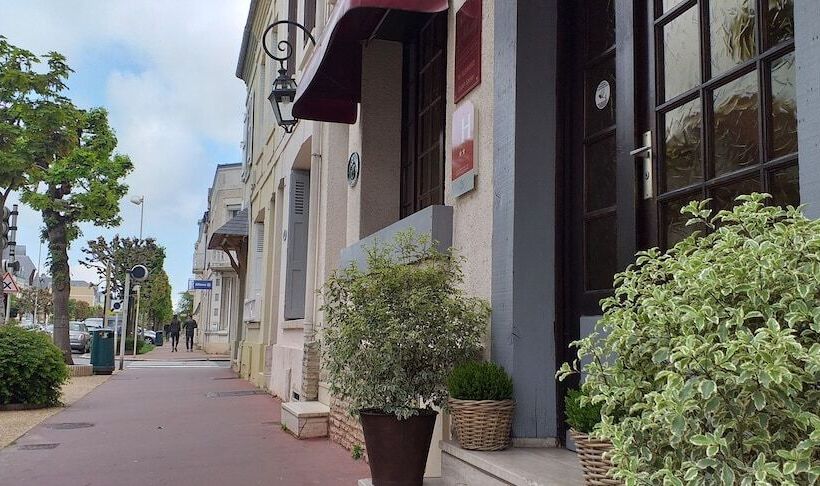 Классический Номер, Le Chantilly