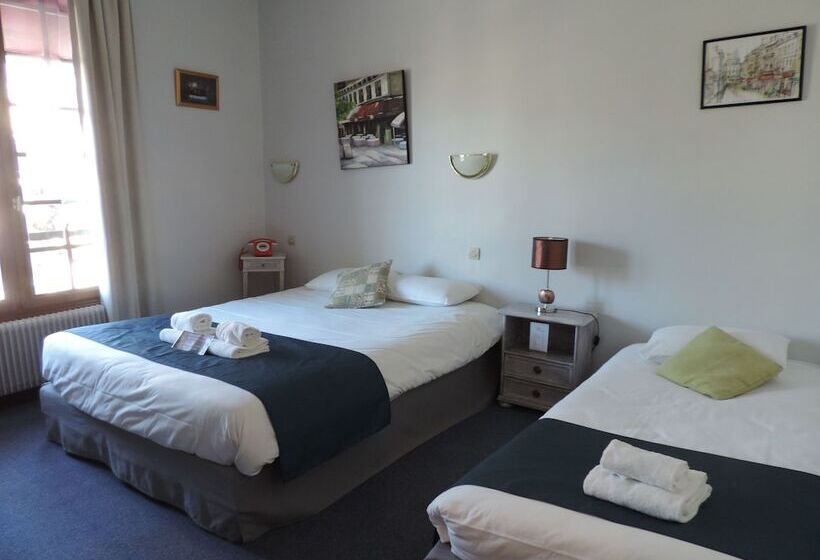 Номер Стандарт Трехместный, Le Chantilly