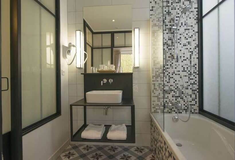 Номер Престиж, Le Manoir Du Lys, The Originals Relais