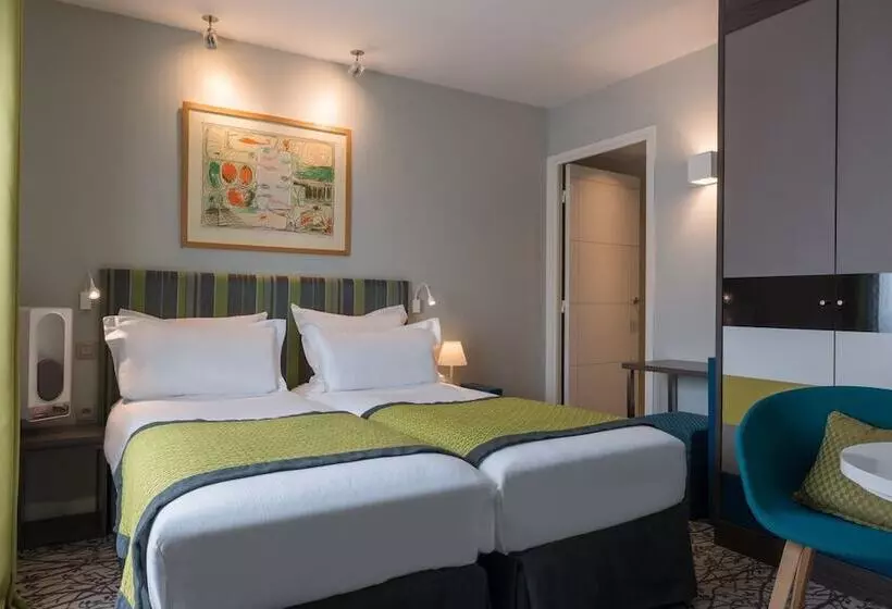 Chambre Standard Communicante, Le Mareuil