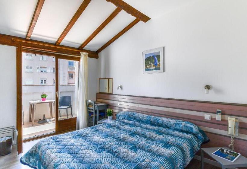 テラス付きスタンダードルーム, Le Preconil