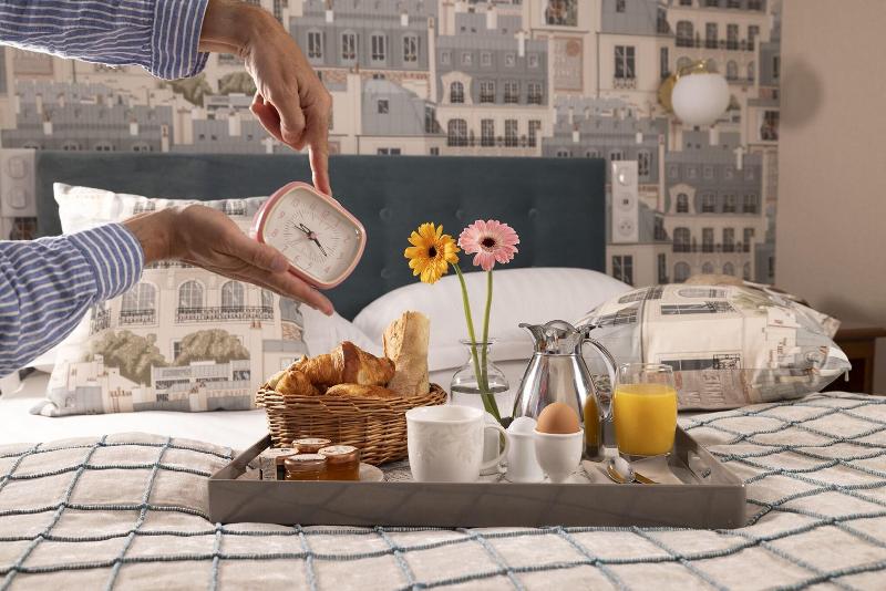 Номер Стандарт, Hôtel Le Regent Paris