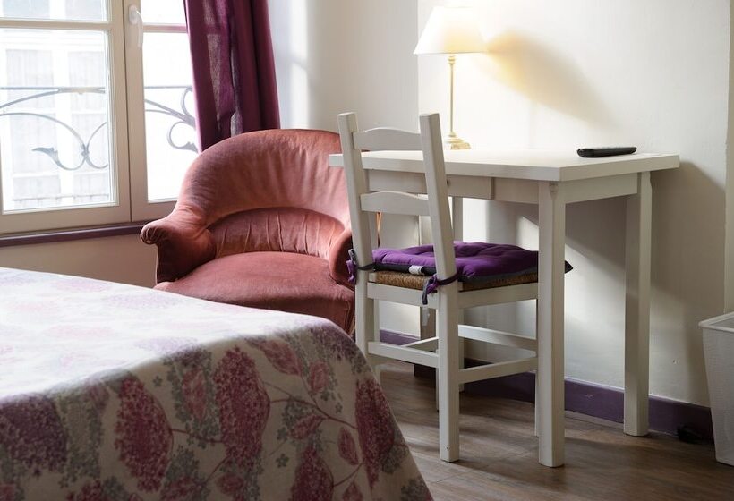 Номер Стандарт, Les Chevaliers