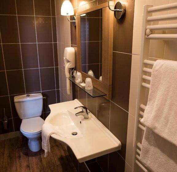 غرفة كومفورت ثلاثية, Logis Hotel Majestic Chatelaillon Plage   La Rochelle