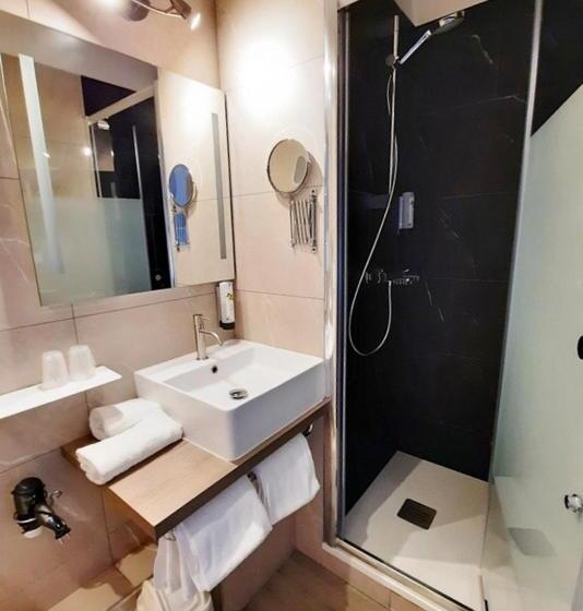 غرفة قياسية, Logis Hotel Majestic Chatelaillon Plage   La Rochelle