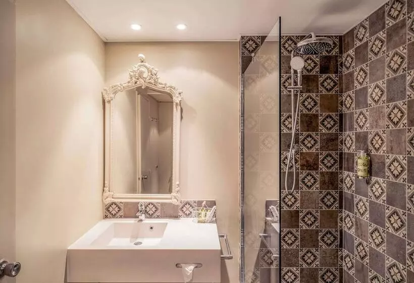 プレステージルーム, Demeures De Campagne Parc Du Coudray – Mercure