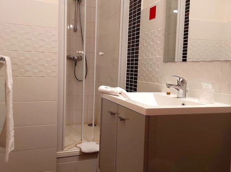 غرفة قياسية فردية, Mondial