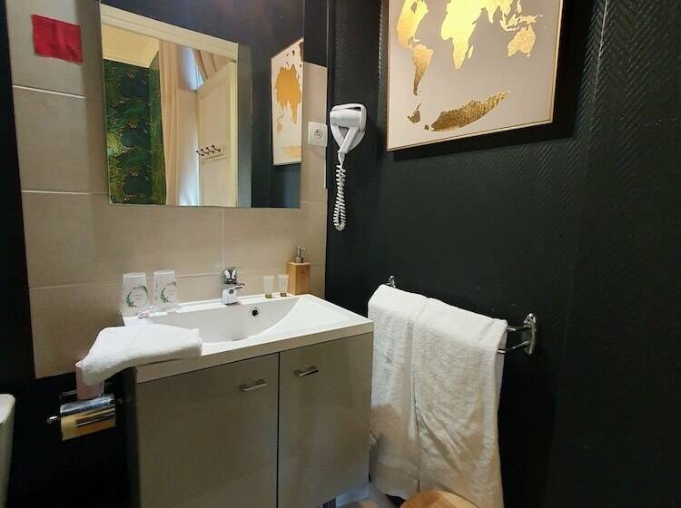 غرفة قياسية ثلاثية, Mondial