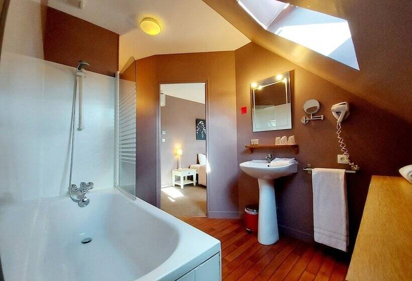Quarto Triplo Estandar, Mondial