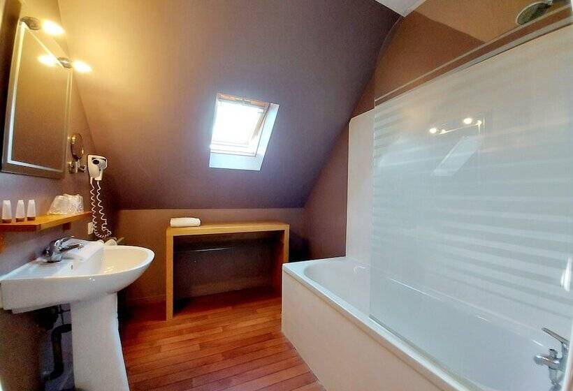 غرفة قياسية ثلاثية, Mondial